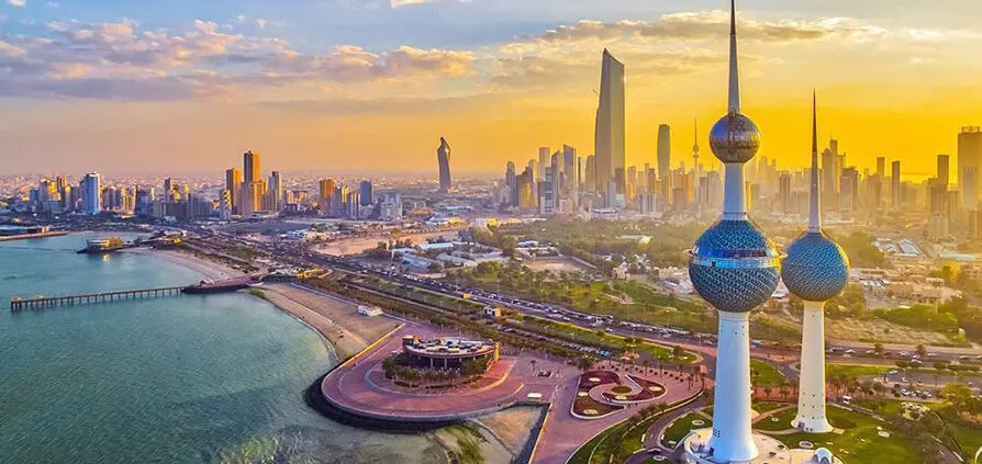 2,15,000 വിദേശികൾ കഴിഞ്ഞ വർഷം തൊഴിൽ വിപണി വിട്ടു 2,15,000 വിദേശികൾ കഴിഞ്ഞ വർഷം തൊഴിൽ വിപണി വിട്ടു