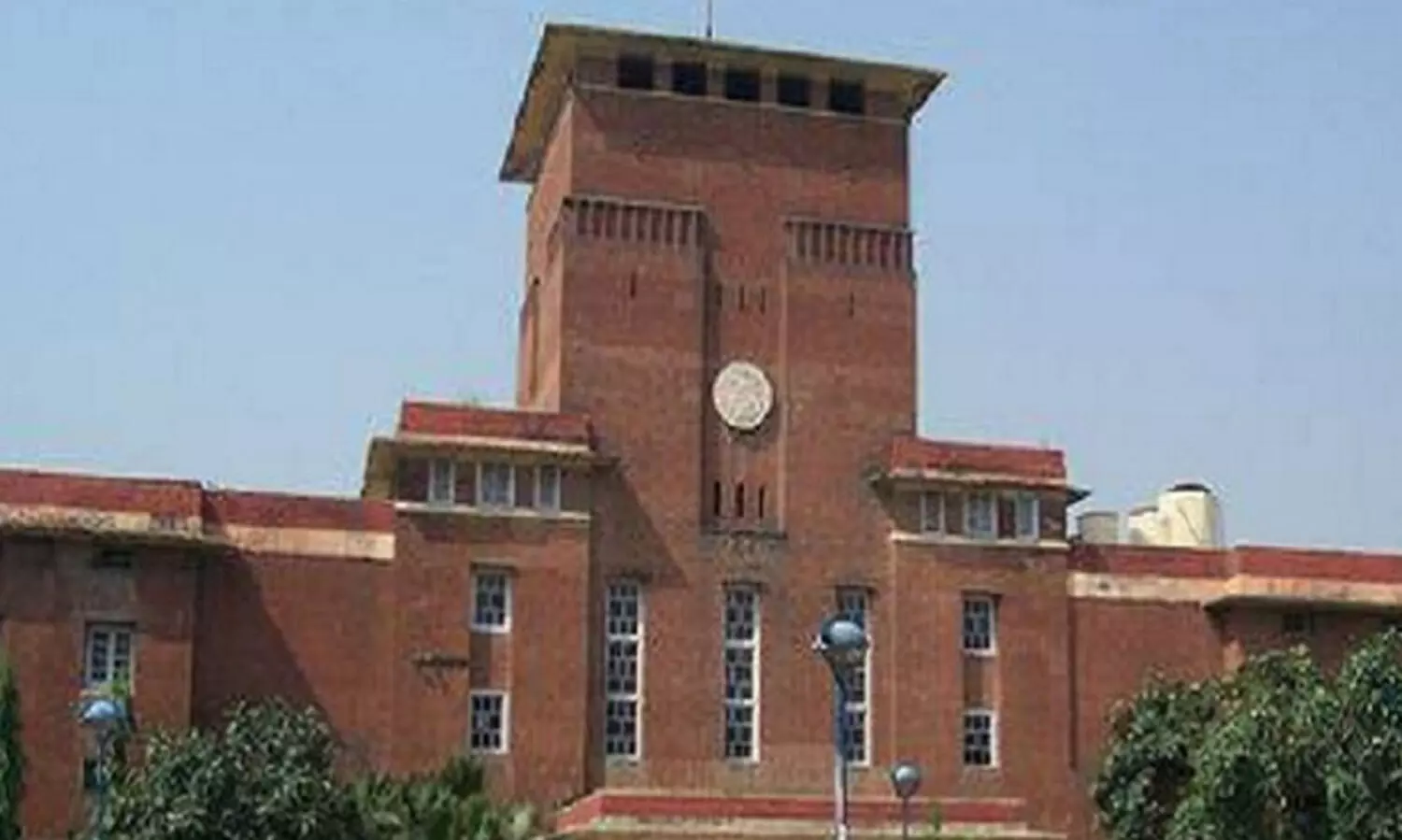 കോവിഡിൽ ഡൽഹി സർവകലാശാലക്ക്​ നഷ്​ടമായത്​ 15 ഓളം ഫാക്കൽറ്റി അംഗങ്ങളെ