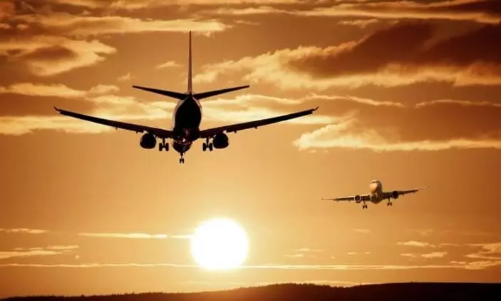 ഇന്ത്യക്കാരുടെ യാത്രാവിലക്ക്​ യു.എ.ഇ അനിശ്​ചിതമായി നീട്ടി