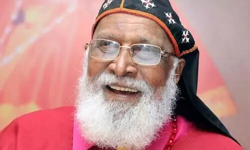 പ്രവർത്തനം തുടങ്ങിയത്​ ആദിവാസികൾക്കിടയിൽ നിന്ന്​; ചിരിപ്പിച്ച തിരുമേനിയുടെ വേറിട്ട ജീവിതം