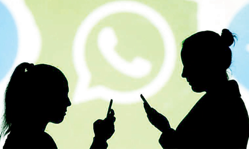 കരുതിയിരിക്കൂ, വാട്സ്​ആപ് ഹാക്കിങ്ങിന്​​ സാധ്യത