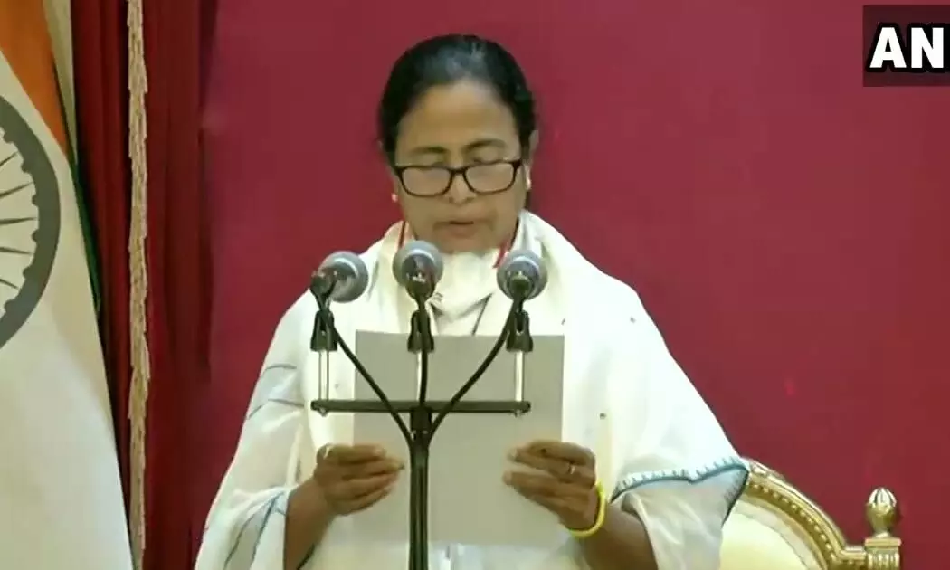 ബംഗാളിന്‍റെ സ്വന്തം ദീദി; മമത മുഖ്യമന്ത്രിയായി സത്യപ്രതിജ്ഞ ചെയ്​തു
