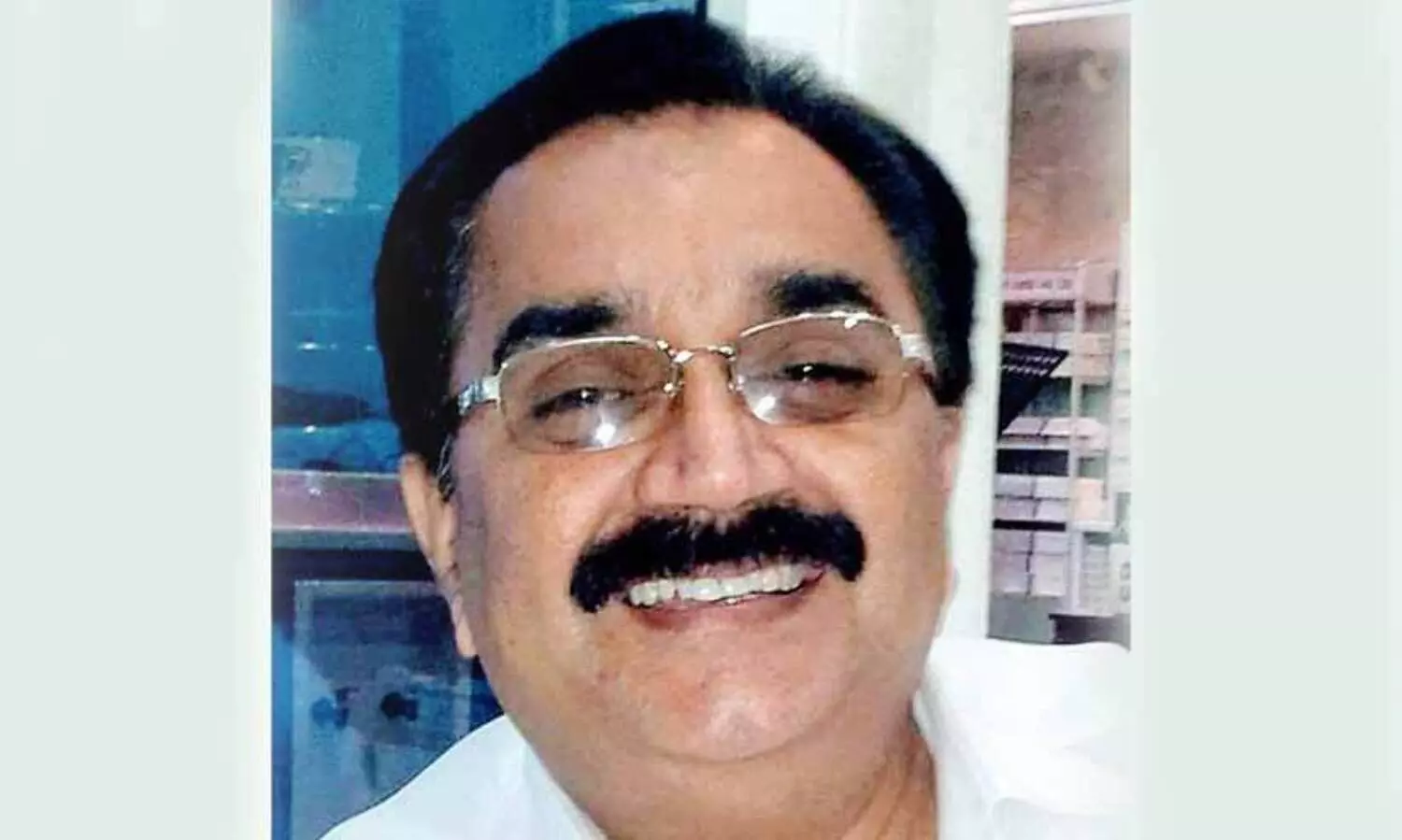 വി​ട​വാ​ങ്ങി​യ​ത് കി​ഴ​ക്ക​ൻ പ്ര​വി​ശ്യ​യി​ലെ   രാ​ഷ്​​ട്രീ​യ കാ​ര​ണ​വ​ർ