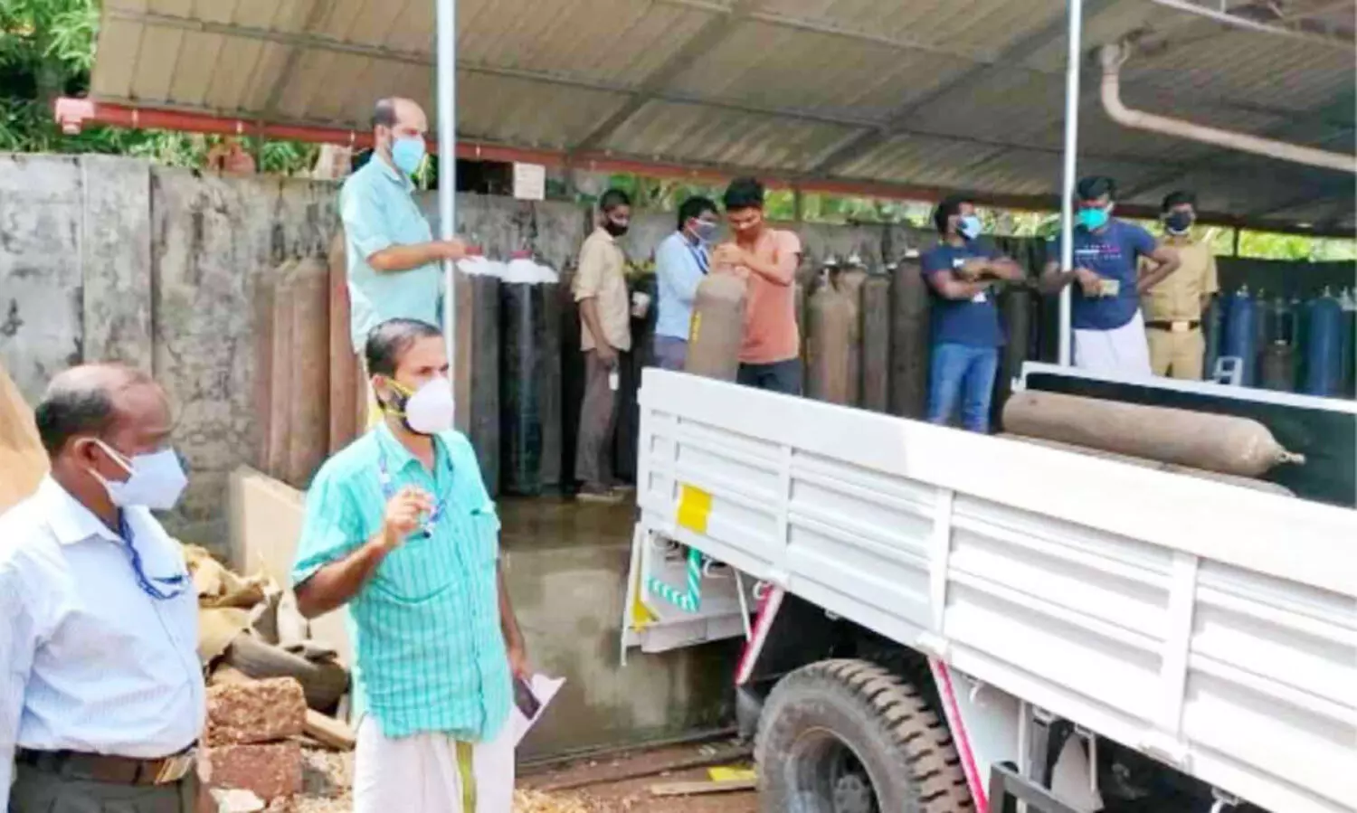 oxygen cylinder seized