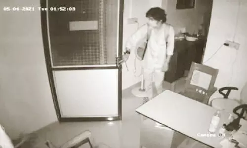 thief in cctv
