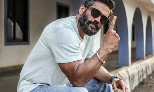 ഇന്ന്​ ഭരണാധികാരികൾ നമ്മെ ഓക്സിജനും ബെഡിനും വേണ്ടി നാട്​ നീളെ ഓടിക്കുന്നു; മറക്കരുതെന്ന്​ സുനിൽ ഷെട്ടി