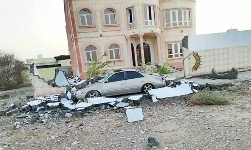 മസ്കത്തിൽ കനത്ത മഴ മസ്കത്തിൽ കനത്ത മഴ