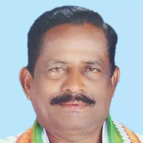 ച​ന്ദ്ര​ൻ