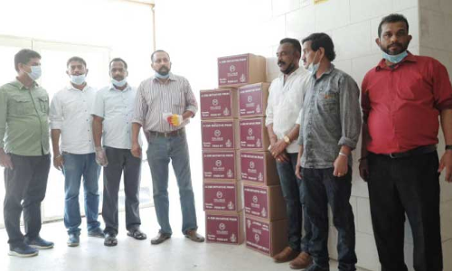 ഒ.​എ​ൻ.​സി.​പി ഹെ​ൽ​പ് ഡെ​സ്​​ക്കി​ന് സ​ഹാ​യ​വു​മാ​യി മ​ല​ബാ​ർ ഗോ​ൾ​ഡ്