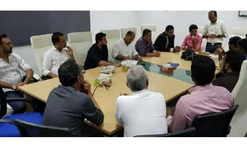 ദു​രി​ത​കാ​ല​ത്ത് അം​ഗ​ങ്ങ​ളെ ചേ​ർ​ത്തു​പി​ടി​ച്ച് ക്രെ​സ​ൻ​റ്​