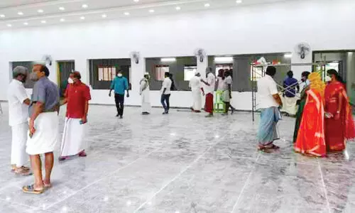 karuthakkad masjid hall