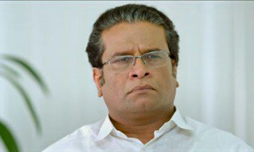 54 പേർ മരിച്ച ദിവസം പാർട്ടി ആസ്ഥാനത്തെ കരിമരുന്ന് പ്രയോഗം മനസ്സിലാക്കാനുള്ള കമ്മ്യൂണിസ്റ്റ് വളർച്ച എനിക്കില്ല -ഹരീഷ്​ പേരടി