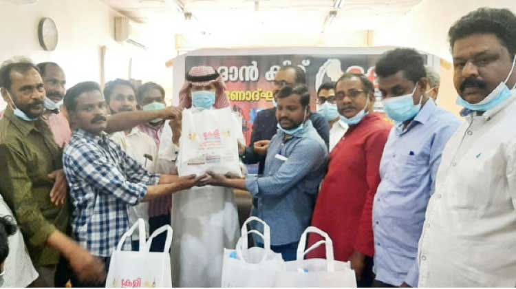 കേളി ബദിയ ഏരിയ റമദാൻ കിറ്റ് വിതരണം കേളി ബദിയ ഏരിയ റമദാൻ കിറ്റ് വിതരണം