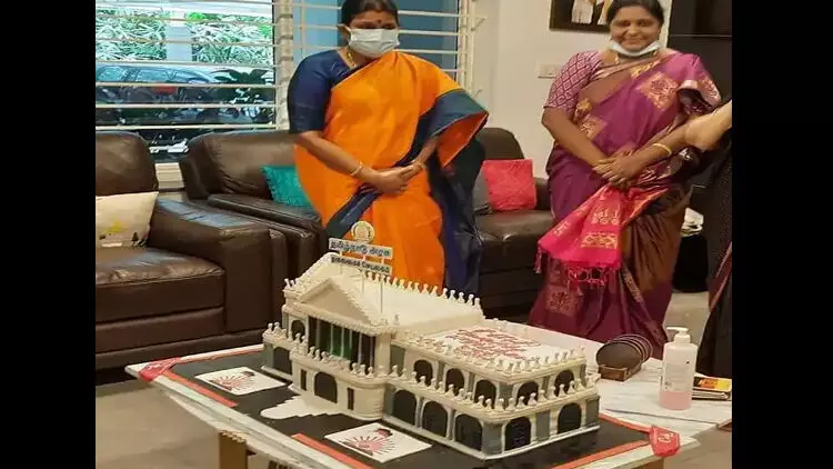 സ്റ്റാലിന്റെ വീട്ടില്‍ മുറിച്ചത് ദുബൈയില്‍നിന്ന് എത്തിച്ച 2.25 കോടിയുടെ കേക്ക്?; പ്രചരിച്ച കഥ ഇതാണ്