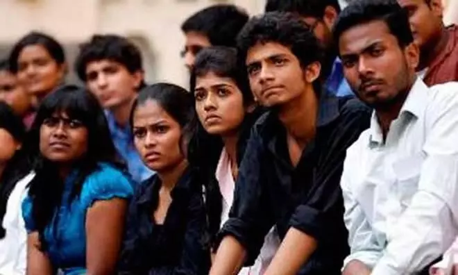 Over 75 lakh people lose jobs in April as lockdowns sprout