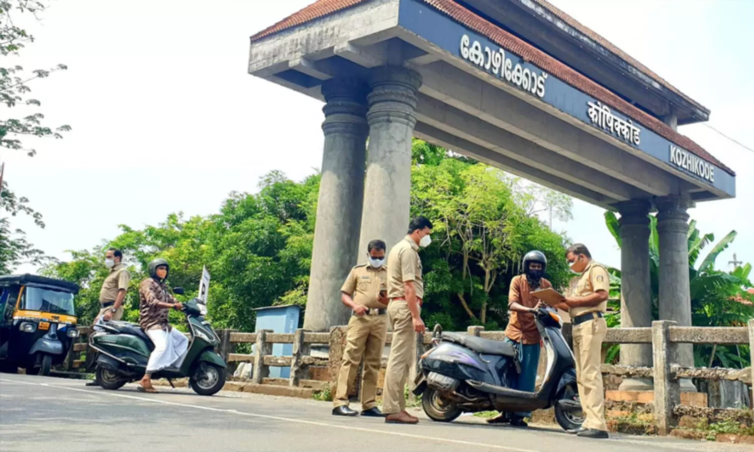 ലോക്​ഡൗൺ നീട്ടുന്നതിൽ അവസാനഘട്ടത്തിൽ തീരുമാനം –പിണറായി