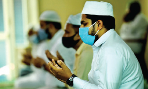 ​കണ്ണീരിൽ കുതിർന്ന്​ അവസാന വെള്ളി