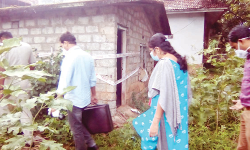 experts visits blast site