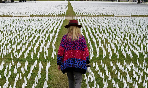 32 ലക്ഷം പേരല്ല 70 ലക്ഷം പേരാണ്​ കോവിഡിൽ മരിച്ചതെന്ന്​ പഠനം; അമേരിക്കയിൽ ഒമ്പത്​ ലക്ഷം പേർക്ക്​ ജീവൻ നഷ്​ടമായെന്നും