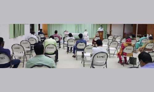 മാർ ക്രിസോസ്​റ്റം അനുസ്മരണ സമ്മേളനം