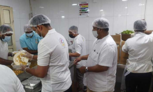 ഹൃദയം കവർന്ന് കനിവി​െൻറ ഇഫ്​താർ