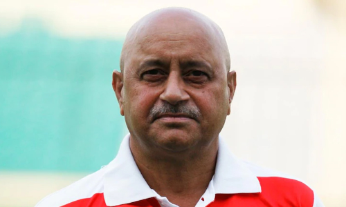 ഹോക്കി താരവും പരിശീലകനുമായിരുന്ന എം.കെ കൗഷിക് കോവിഡ് ബാധിച്ച് മരിച്ചു