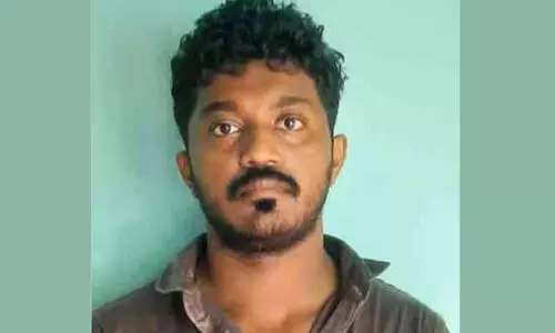 ഭർതൃമതിയായ യുവതിയുമായി സൗഹൃദം സ്ഥാപിച്ച്​ ഫോട്ടോയെടുത്ത് ഭീഷണി; പ്രതി പിടിയിൽ