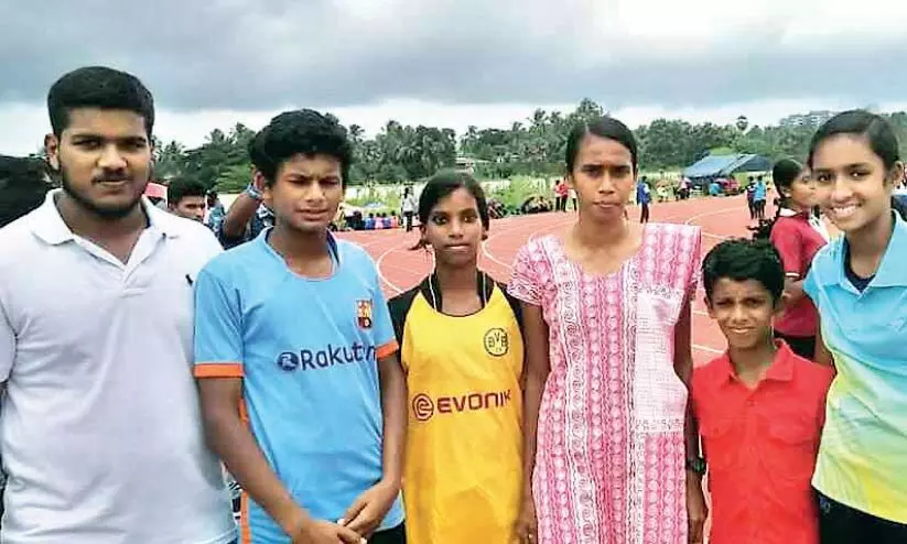 Mushtaqs and friends