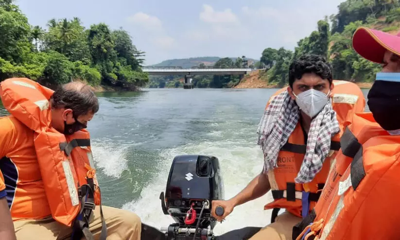 rubber dinghy for fire station