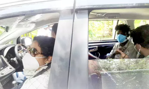 adeela abdulla drope a man to his colony