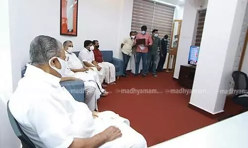 ജെ.ഡി.എസിനും എൻ.സി.പിക്കും മന്ത്രി ഉറപ്പ്​; ഒരു എം.എൽ.എയുള്ള പാർട്ടികൾ തുലാസിൽ