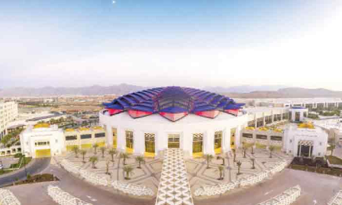 ഒ​മാ​ൻ ക​ൺ​വെ​ൻ​ഷ​ൻ സെൻറ​ർ ഒ​രു​ങ്ങു​ന്നു; മാ​സ്​​വാ​ക്​​സി​നേ​ഷ​ന്​