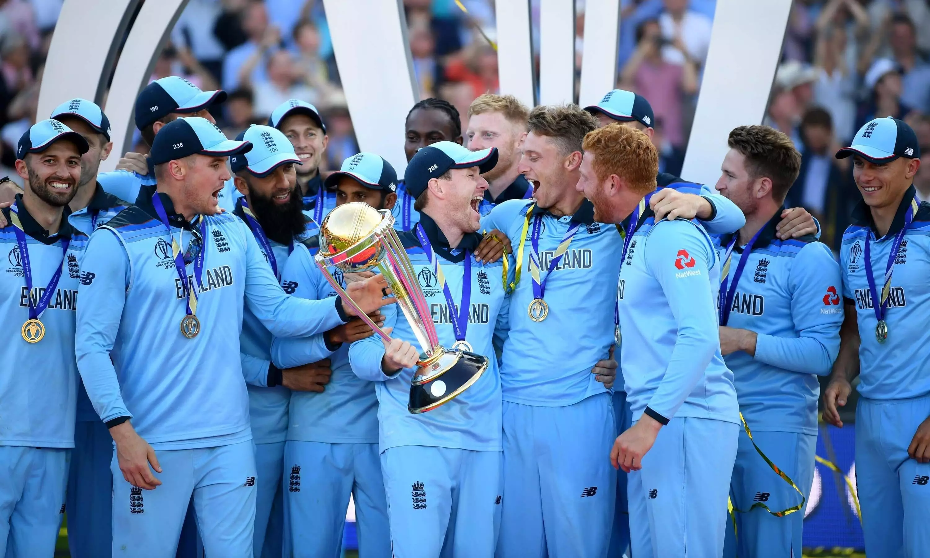 രാജ്യത്തിന്‍റെ കളിയുണ്ട്​; മാറ്റിവെക്കുന്ന ഐ.പി.എല്ലിന്​ താരങ്ങളെ നൽകാനാകില്ലെന്ന്​ ഇംഗ്ലണ്ട്​ ക്രിക്കറ്റ്​ ബോൾഡ്​