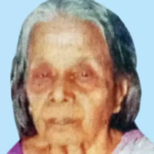 മാ​ധ​വി അ​മ്മ