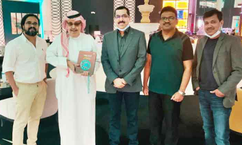 വ​ള്ളു​വ​നാ​ട്; അ​തി​ജീ​വ​ന​ത്തി​െൻറ നൂ​റു​വ​ർ​ഷ​ങ്ങ​ൾ ഗ​ൾ​ഫ് ത​ല പു​സ്​​ത​ക പ്ര​കാ​ശ​നം