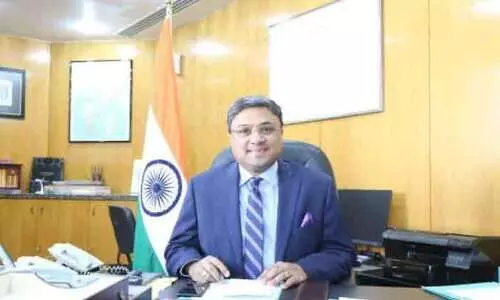 നഴ്സസ് ദിനം: ആശംസ അറിയിച്ച് അംബാസഡർ നഴ്സസ് ദിനം: ആശംസ അറിയിച്ച് അംബാസഡർ