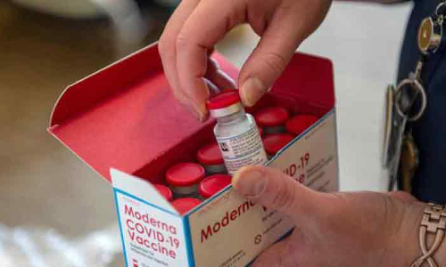 12–17 പ്രായക്കാരിൽ മൊഡേണ വാക്സിൻ ഫലപ്രദമെന്ന്​