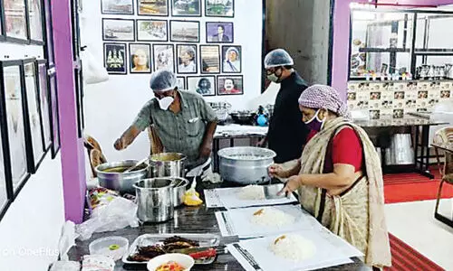 kudumbashree hotel mvdy