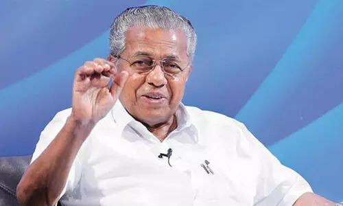 ചെമ്പല്ലിയും.. കരിമീൻ പൊരിച്ചതും.. പിന്നെ അവിയലും;   പിണറായി വിജയ​െൻറ പ്രിയ വിഭവങ്ങളിതാ