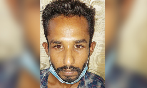 മൊബൈൽ ഷോപ് കുത്തിത്തുറന്ന് അഞ്ചര ലക്ഷം രൂപയുടെ ഫോണുകൾ കവർന്നയാൾ അറസ്​റ്റിൽ