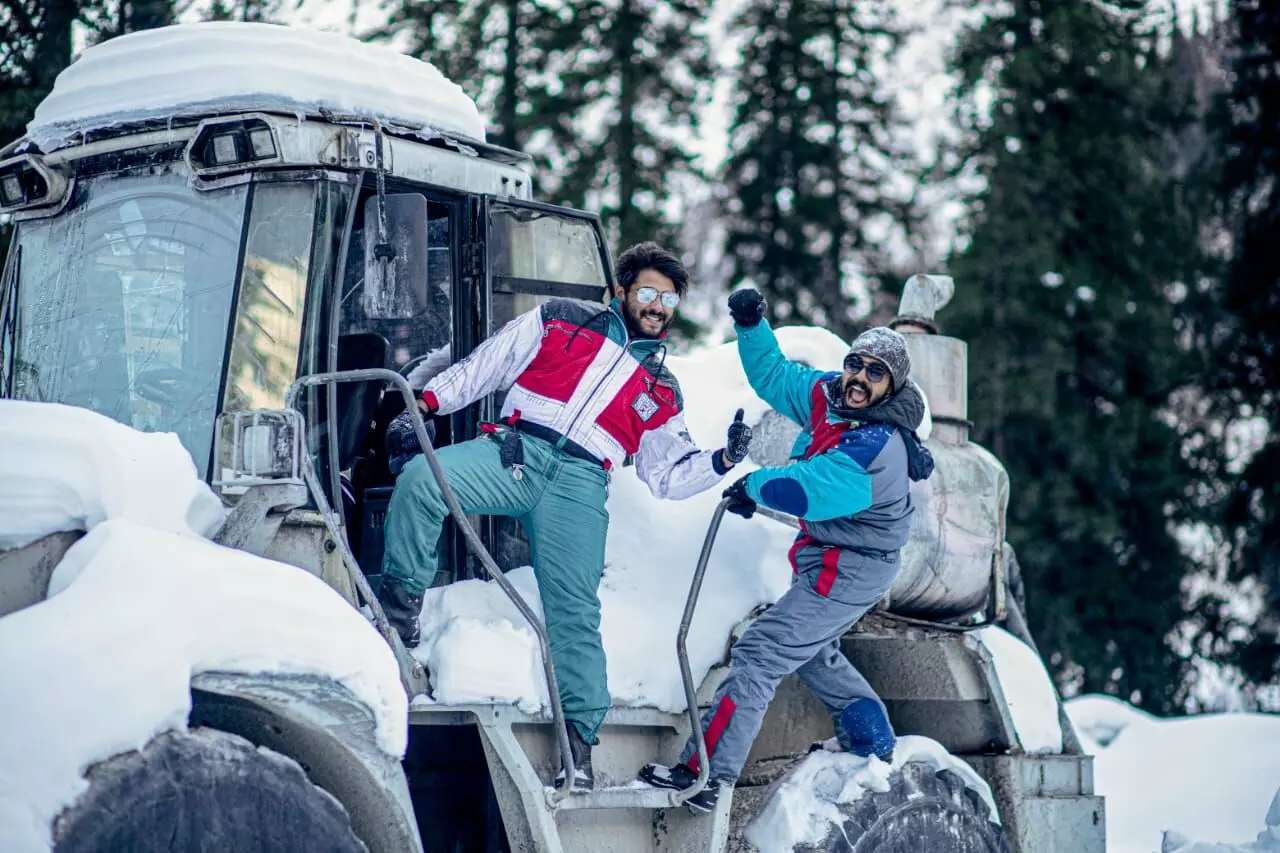 ഹിമാലയൻ യാത്രാ വിവരണവുമായി ആൻ്റണി വർഗ്ഗീസ്; വാബി - സാബി പുറത്തിറങ്ങി ഹിമാലയൻ യാത്രാ വിവരണവുമായി ആൻ്റണി വർഗ്ഗീസ്; വാബി - സാബി പുറത്തിറങ്ങി
