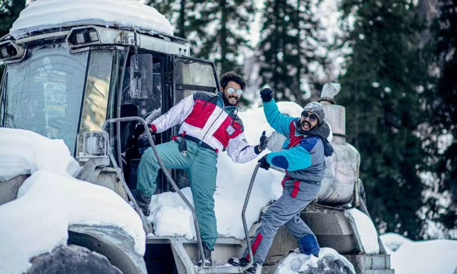 ഹിമാലയൻ യാത്രാ വിവരണവുമായി ആൻ്റണി വർഗ്ഗീസ്; വാബി - സാബി പുറത്തിറങ്ങി