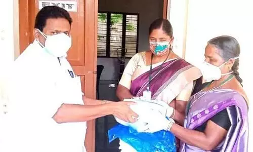 കോവിഡിലും ഹരിതകര്‍മ സേനയെത്തും; പാഴ്വസ്തുക്കള്‍ വലിച്ചെറിയരുതേ