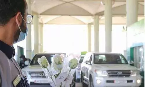 ഇതാ, അതിരുകൾ മാഞ്ഞ സന്തോഷപ്പെരുന്നാൾ