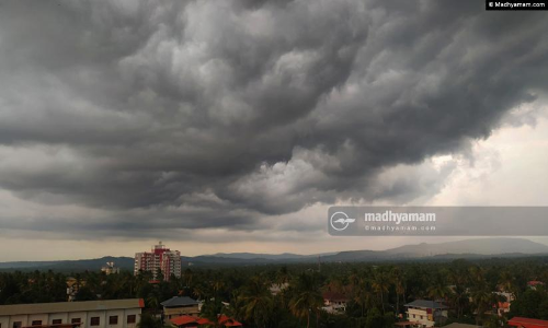 അറബിക്കടലിൽ ന്യൂനമർദം രൂപപ്പെട്ടു; കേരള തീരത്ത് അതീവ ജാഗ്രത