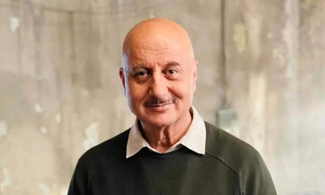 ജോലിയെടുക്കുന്നവർക്കേ തെറ്റു പറ്റൂ; മോദിക്കെതിരെ നടത്തിയ വിമർശനത്തിൽ മലക്കം മറിഞ്ഞ് അനുപം ഖേർ