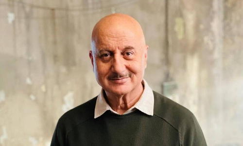 ജോലിയെടുക്കുന്നവർക്കേ തെറ്റു പറ്റൂ; മോദിക്കെതിരെ നടത്തിയ വിമർശനത്തിൽ മലക്കം മറിഞ്ഞ് അനുപം ഖേർ