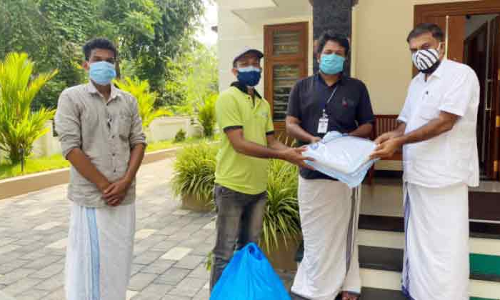 ജി​ദ്ദ-​ഖു​ലൈ​സ് കെ.​എം.​സി.​സി  റ​മ​ദാ​ൻ റി​ലീ​ഫ് വി​ത​ര​ണം