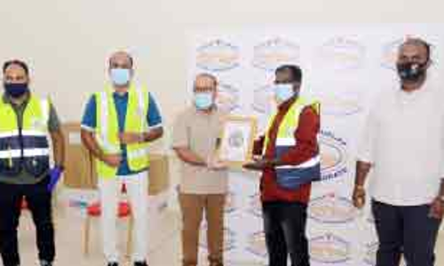 ബി.​കെ.​എ​സ്.​എ​ഫ്​ വ​ള​ൻ​റി​യ​ർ​മാ​രെ അ​ഭി​ന​ന്ദി​ച്ച്​ കാ​പി​റ്റ​ൽ ഗ​വ​ർ​ണ​റേ​റ്റ്‌