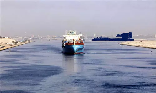 സൂയസ് കനാലിലെ ഇരട്ടപാത വിപുലീകരണത്തിന് തുടക്കമായി